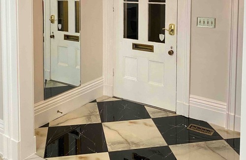 Newington Condo | Unique condo near hartford