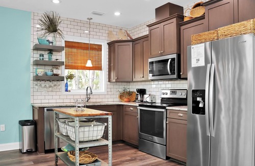 Port St. Joe House | Unique custom cottage with Lagoon View, Near Indian Pass Raw Bar, Community Pool