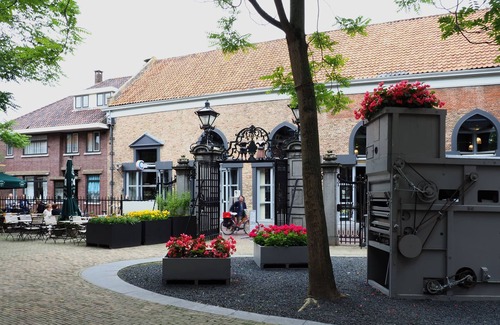 Enkhuizen House | Unique group accommodation for up to 32 people in the centre of Enkhuizen