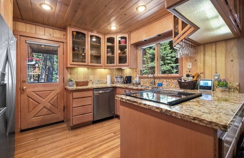 Ridgewood Cabin | Unique Hilltop Cabin on Ridgewood | Dog Friendly | Partial Tahoe Views | Spacious Deck