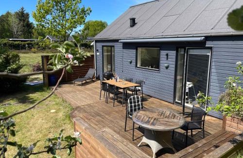 Hou House | Unique Holiday Home Near Houhals