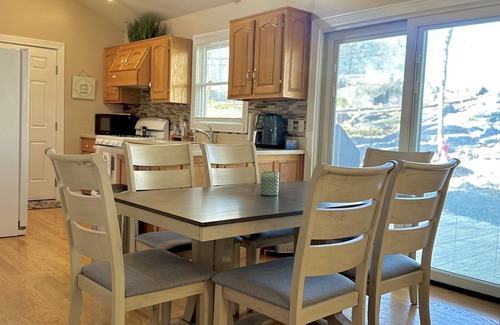 Caryville House | Unique home at Norris/Mountain Lake Marina/Windrock & Norris Dam State Park