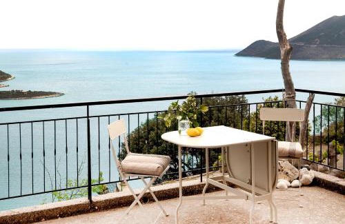 East Mani House | Unique Home with Serene Panoramic Views