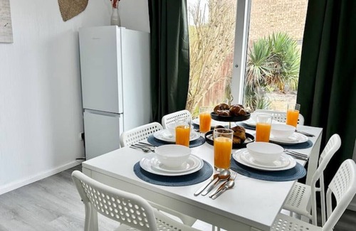 Great Houghton House | Unique Indian Inspired Townhouse Sleeps 11 In Northampton