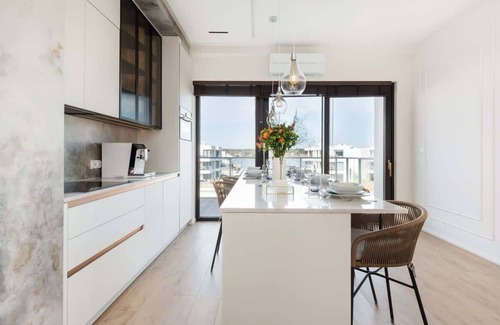 Orlinki Apartment | Unique interiors in a modern seaside marina