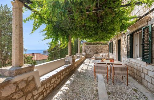 Municipality of Dubrovnik Apartment | Unique Mediterranean 4 Star Apartment with Spa zone