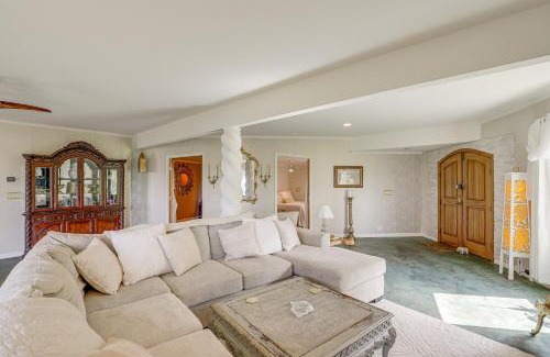 Weaverville Apartment | Unique Mountain-View Dome Home in Weaverville
