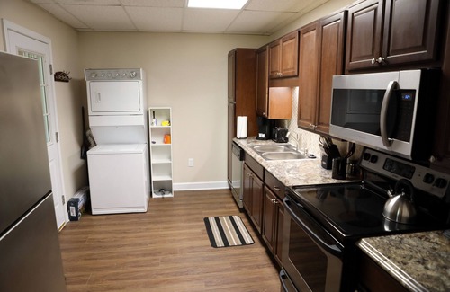 Acworth Apartment | Unique One Bedroom Apartment with Dock on Lake Allatoona!