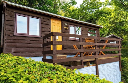 Berrynarbor Ski Chalet | Unique, peaceful, cosy and quaint cedar wood built holiday lodge.