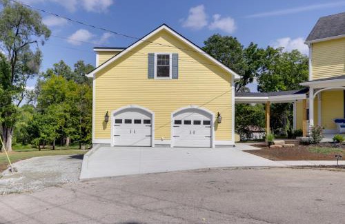 Loveland Apartment | Unique Studio on Obanyon Creek in Dtwn Loveland!