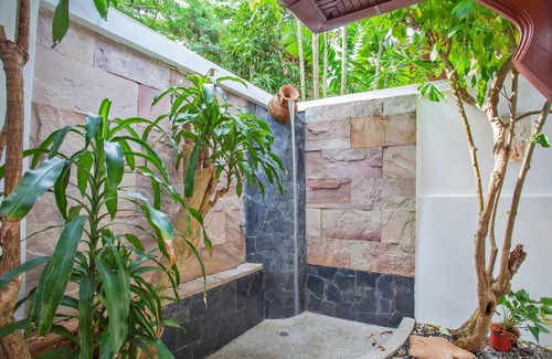 Rawai Villa | Unique Thai Style 4BR Pool Villa Nikkie