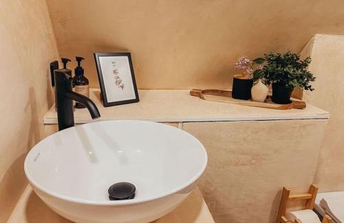 Elva House | Unique Tiny House in Countryside