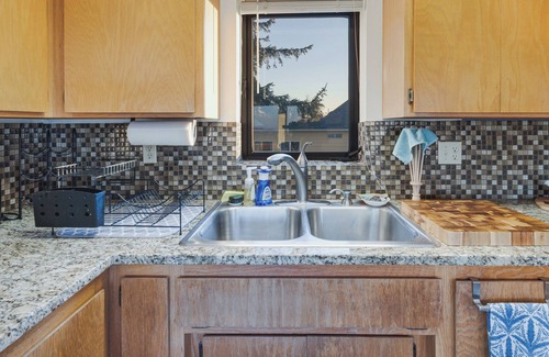 North Bend House | Unique Tower house with breathtaking views, private hot tub & cold plunge