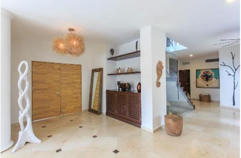 Playacar Fase I House | Unique villa in Playacar- block from the beach