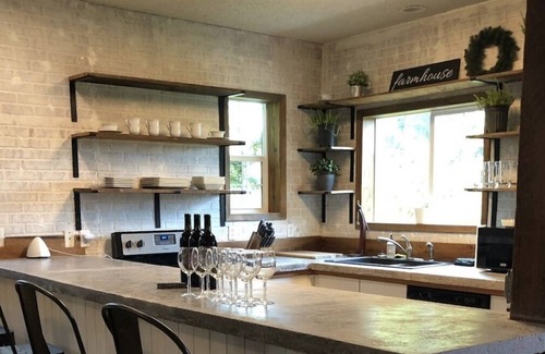 Battle Ground Other | Unique Winery Farmhouse!