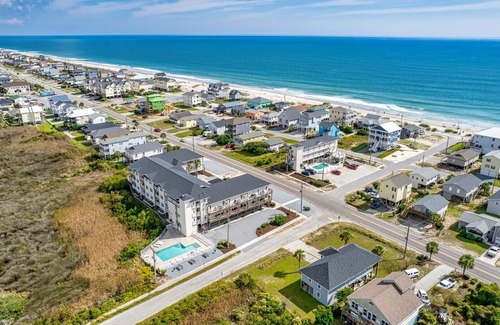 Surf City House | Unit 112D at Tiffany's Motel