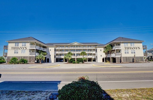Surf City House | Unit 114SD at Tiffany's Motel