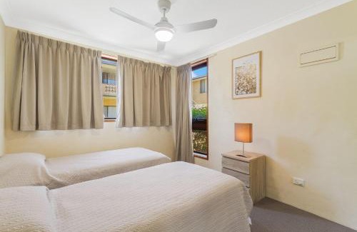 Tweed Heads Apartment | Unit 2 8 Banks Avenue