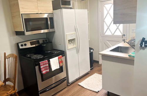 Westside Costa Mesa House | Unit #2- The Escape Costa Mesa