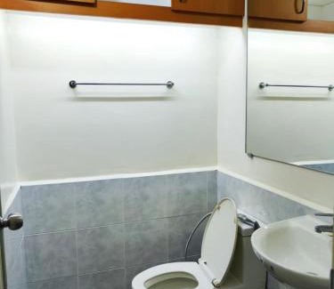 Ortigas Center Apartment | Unit 23L T-B The Pearl Place Ortigas