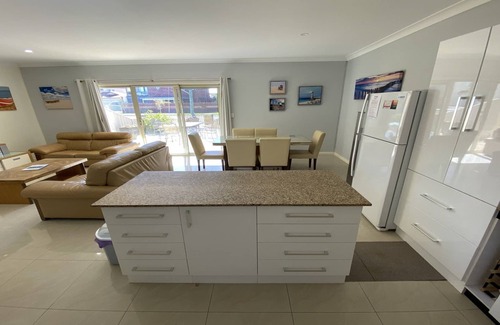 Jurien Bay Villa | Unit 33 Seafront Estate