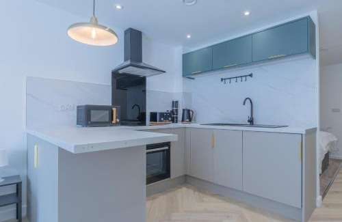 Sheffield Apartment | Unit 4 Modern & Comfy 1-BR Flat, Near bramall Lane, Free WIFI