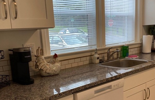 West Salem Apartment | Unit B at the Manor House, month to month