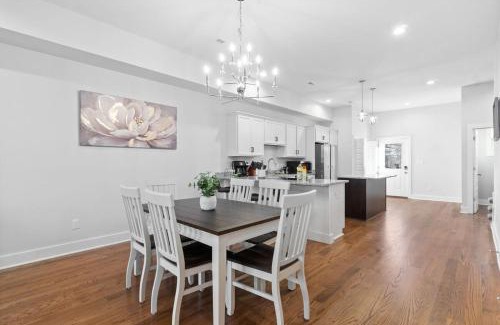 Clarksville House | Unit #C 527 N 1st St