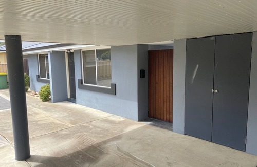 North Dandalup House | Unit close to the Gateway to Rail and Trials of the South West