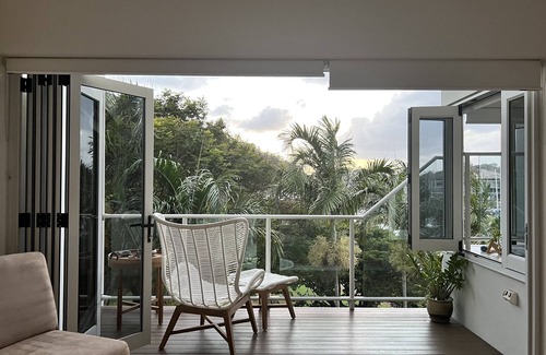 Nelly Bay House | Unit of Happy - enjoy mimosas at the marina in Nelly Bay, Magnetic Island