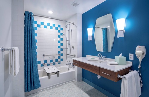 Florida Center Hotel | Universal's Cabana Bay Beach Resort
