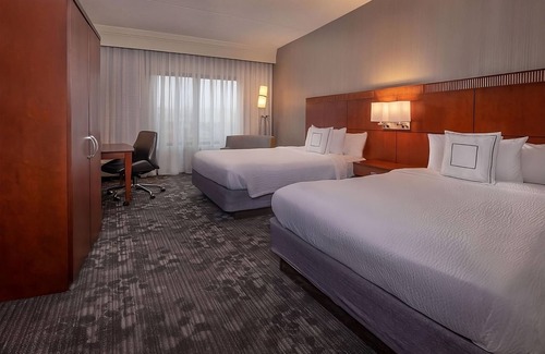 Newark Hotel | University Delaware Museums Tour! Kid-friendly Accommodation! Parking is FREE!