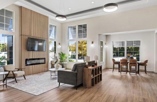 Davis Hotel | University Park Inn & Suites, an Ascend Collection Hotel