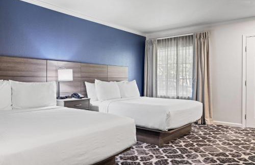Davis Hotel | University Park Inn & Suites, an Ascend Collection Hotel