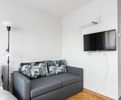 Rakowiec Apartment | Uniwersytet Medyczny Park Studio by BookingHost