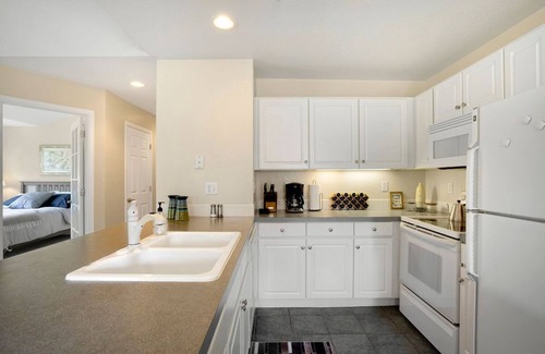 Fort Collins Condo | UNKNOWNNAME