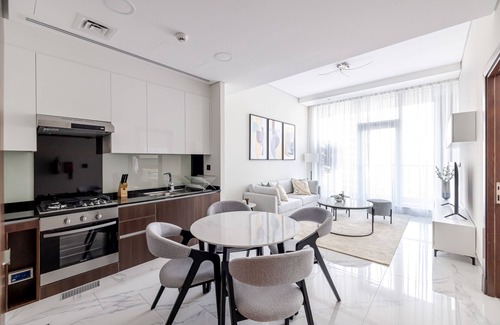 Downtown Dubai House | Unlock J One