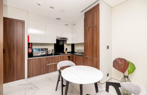 Downtown Dubai House | Unlock J One