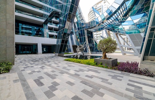 Downtown Dubai House | Unlock J One