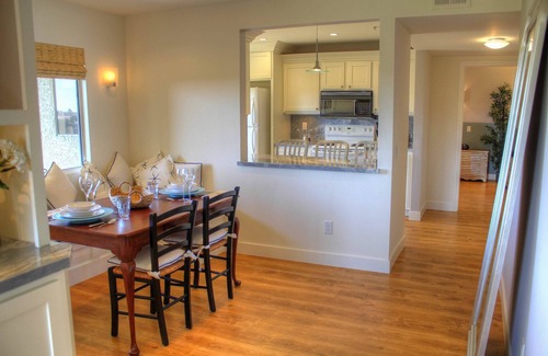 Monarch Beach Condo | UNOBSTRUCTED OCEAN-GOLF Views, step in shower, KING bed, garage,quiet, private