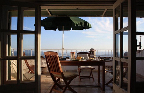 Cabris House | Unobstructed view of the bay of Cannes and the Esterel mountains.