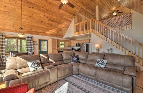 Unaka Cabin | Unparalleled Mountain Views: Spacious Cabin in NC!