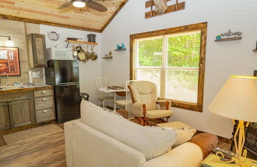 Hayesville Cottage | Unplug and Unwind
