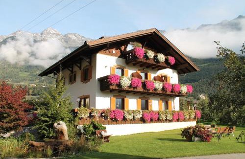 Lagundo House | Untermairhof B&B Christine