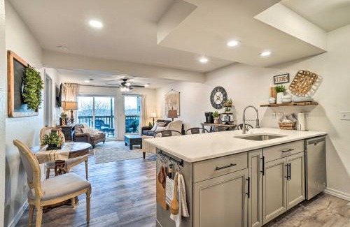 Notch Estates Apartment | Unwind Fireside! Condo 1 Mi to Silver Dollar City