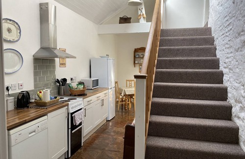 Goodrich House | Unwind in traditional, quality accommodation in picturesque area