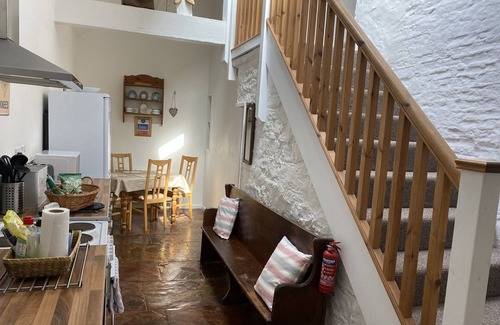 Goodrich House | Unwind in traditional, quality accommodation in picturesque area