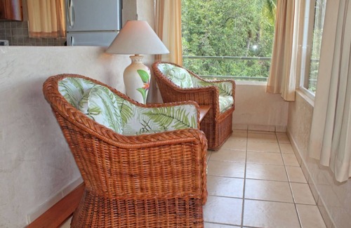 Dominical Apartment | Up Close Ocean View W/Pool-Beach 600 Ft Away- 2nd Flr Studio