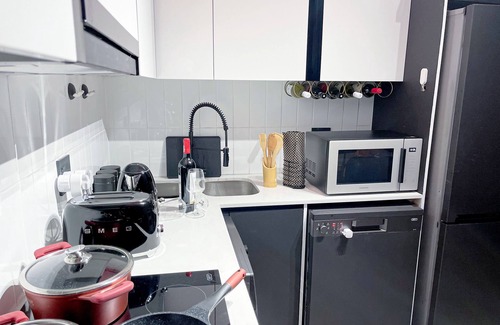 Greater Johannesburg Metropolitan Area Apartment | Up Market Apartment
