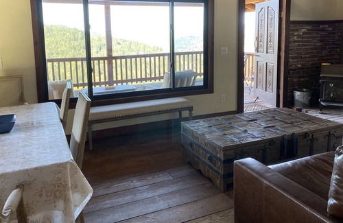 Garberville Cabin | Up on the hills Cabin, spectacular views